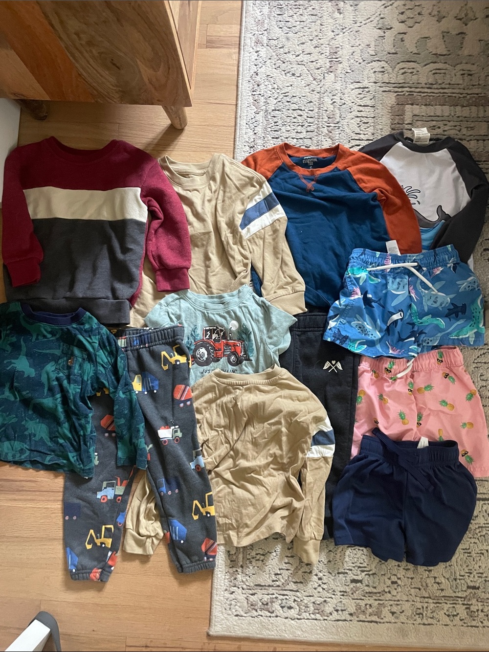 Toddler Boy 2T Bundle GAP, Carters, shorts, long pants, long sleeve t-shirt
